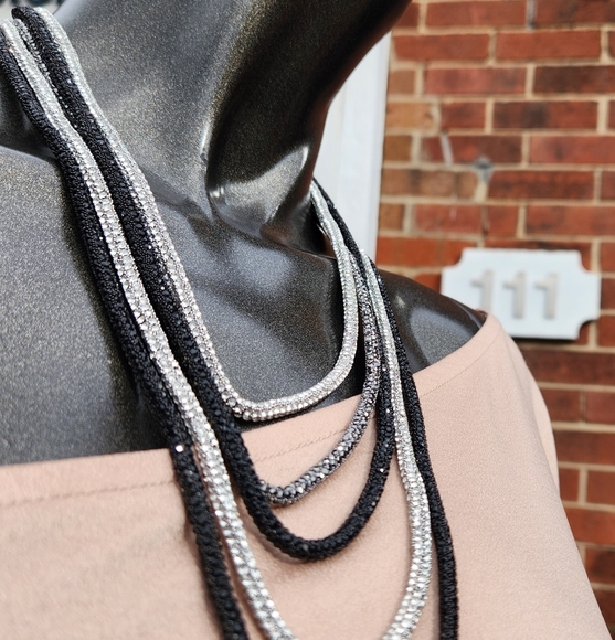 Elegant 5 Strand Black and Silver Layered Necklace - Picture 3 of 11